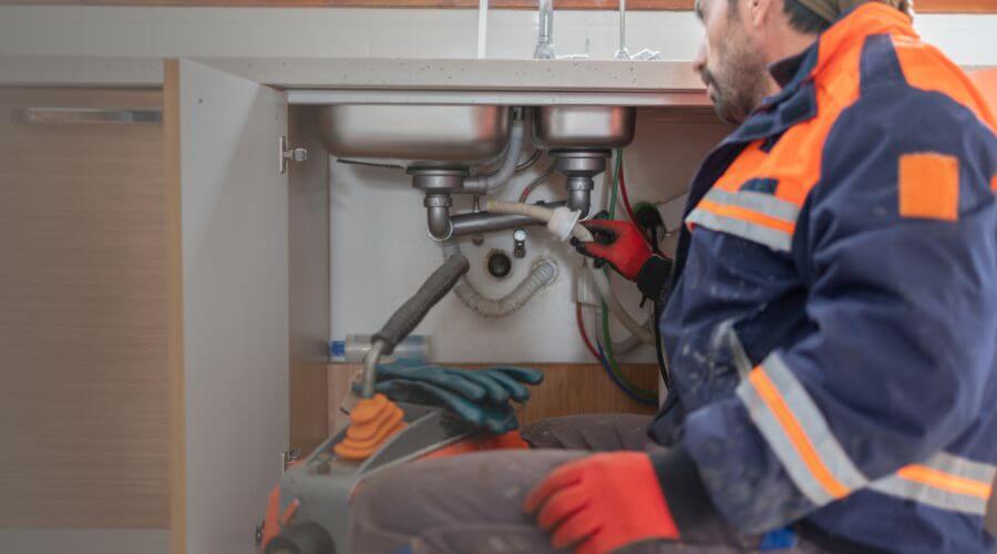 Professional slab leak plumber services in Okay, OK